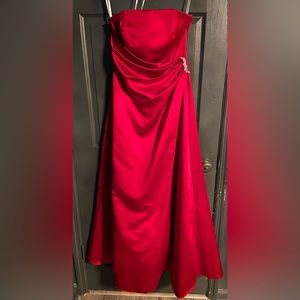 David’s Bridal A-line Red Dress with Jeweled waist size 8